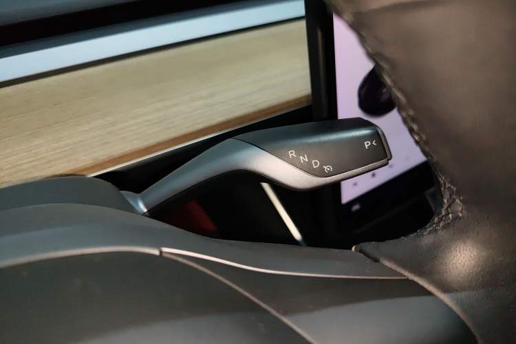 Used Tesla Model 3 2019 Standard Range Rear-Drive Upgraded Version