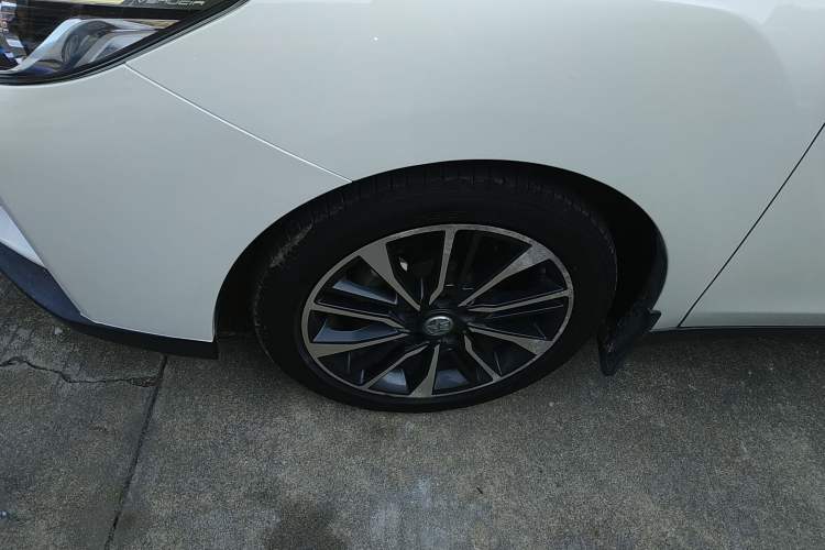 Used Venucia D60 2018 1.6L CVT Smart Connect Luxury Edition