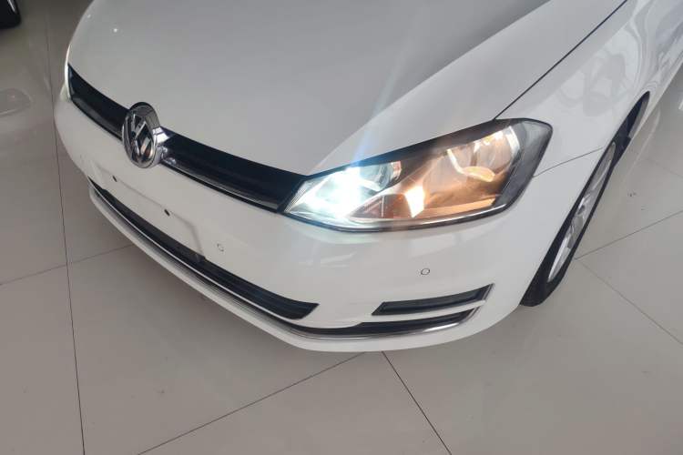 Used Volkswagen Golf 2017 230TSI Automatic Comfort Edition – Celebrating Milestone of One Million Units
