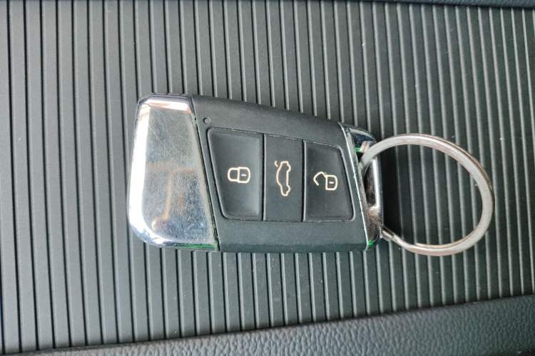 Used Volkswagen Magotan 2018 330TSI DSG Luxury Model