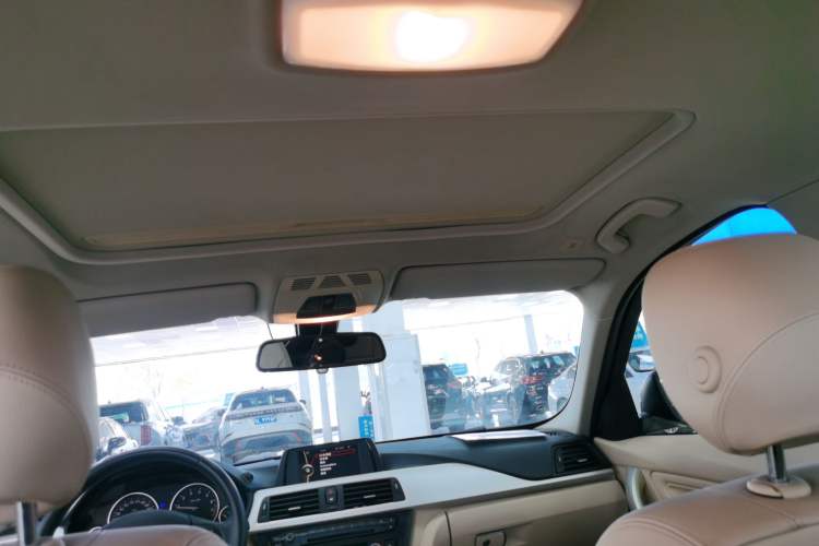 Used BMW 3 Series 2014 320i Sport Edition