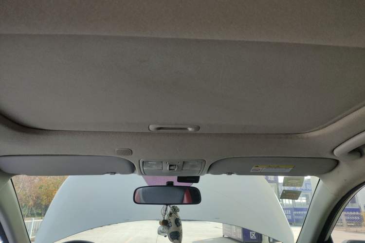 Used Kia KX Cross 2017 1.4L AT GLS
