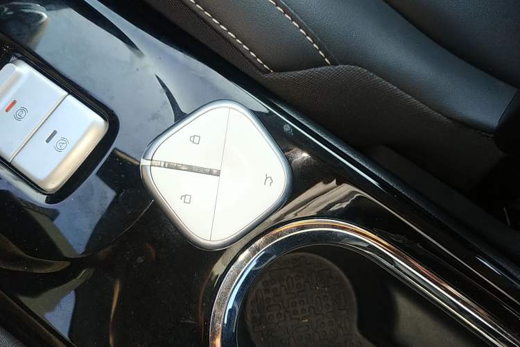 Used Wuling Bingo 2023 410 km Lingxi Deluxe Edition
