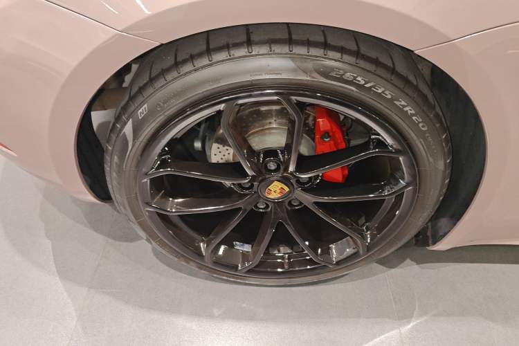 Used Porsche 718 2021 Spyder 2.0T
