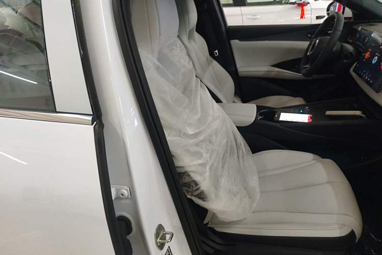 Used BYD Seal 06 New Energy 2024 DM-i 80KM Prestige Model
