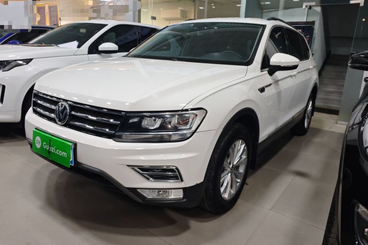 Used Volkswagen Tiguan L 2017 330TSI Automatic Two-Wheel Drive Luxury Edition
