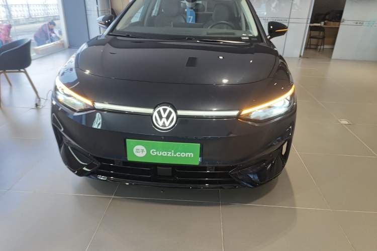 Used Volkswagen ID.7 VIZZION 2024 AIR model