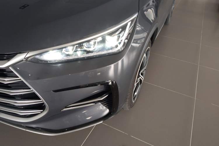 Used BYD Tang New Energy 2021 DM-i 112KM Prestige Model
