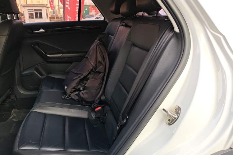 Used Volkswagen T-ROC 2020 280TSI DSG Two-Wheel Drive Comfort Version
