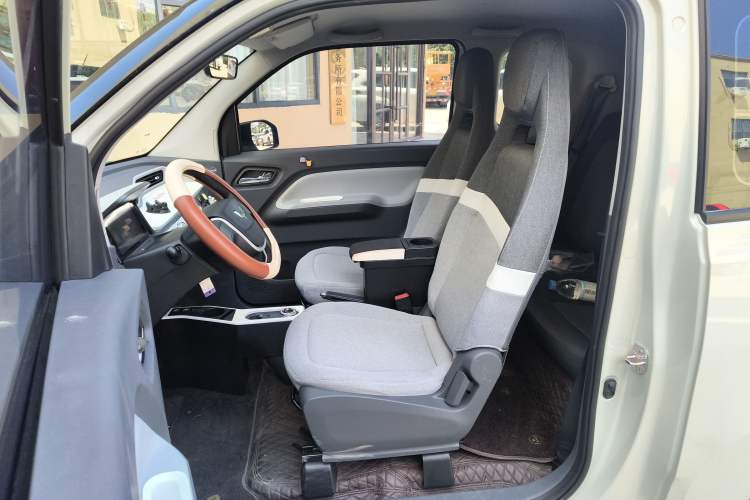 Used Wuling Hongguang MINIEV 2022 Macaron Premium Model – Lithium Iron Phosphate
