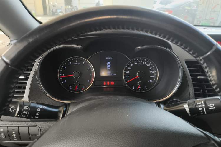 Used Kia K3 2015 1.6L Automatic GLS