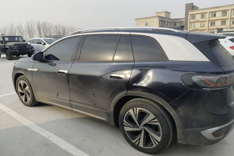 Used Volkswagen ID.6 CROZZ 2021 Long-Range PRO Edition
