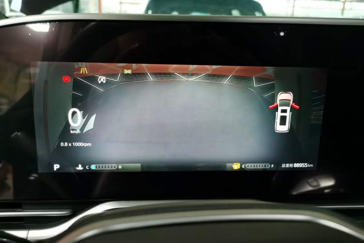 Used SAIC MAXUS G90 2023 2.0T Xingyun 7-Seater Version
