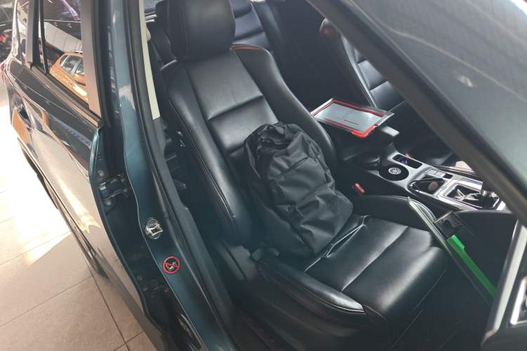 Used Mazda CX-5 2015 2.0L Automatic Two-Wheel Drive Urban Version