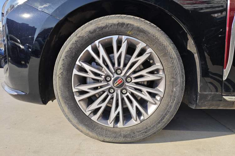 Used Hongqi H5 2023 1.5T DCT Smart Connect Flagship Edition
