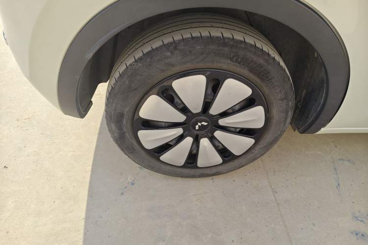 Used Wuling Bingo 2023 333 km Fast-Share Version
