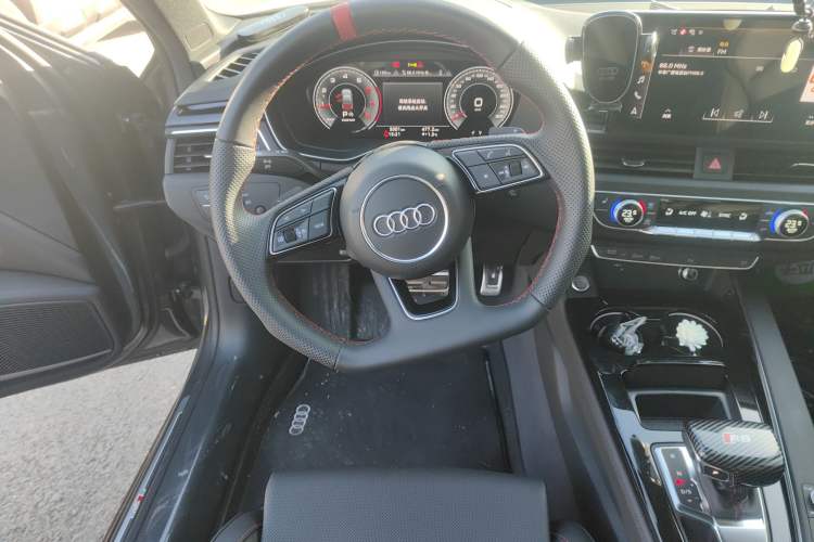 Used Audi A4L 2025 2 Million Units Enjoyment Version 40 TFSI Luxury Dynamic Edition B&O Starry Night Edition