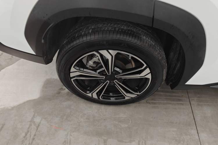 TDK.VehicleDetails.img