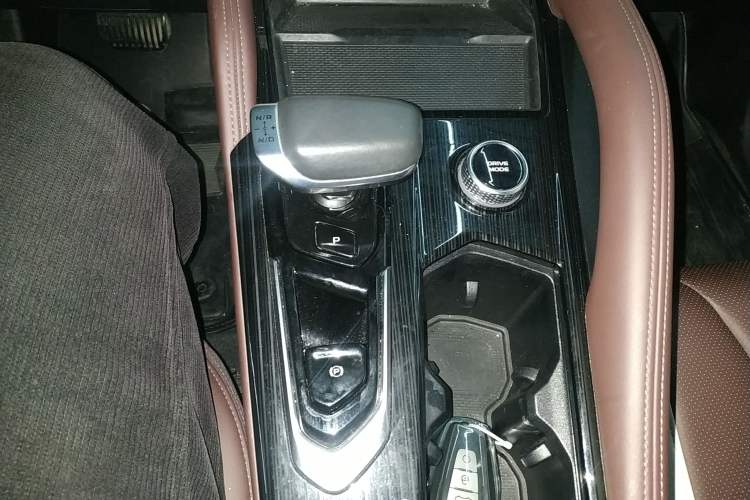 Used Geely Auto Monjaro L 2021 2.0TD DCT EVO Two-Wheel-Drive Flagship Version
