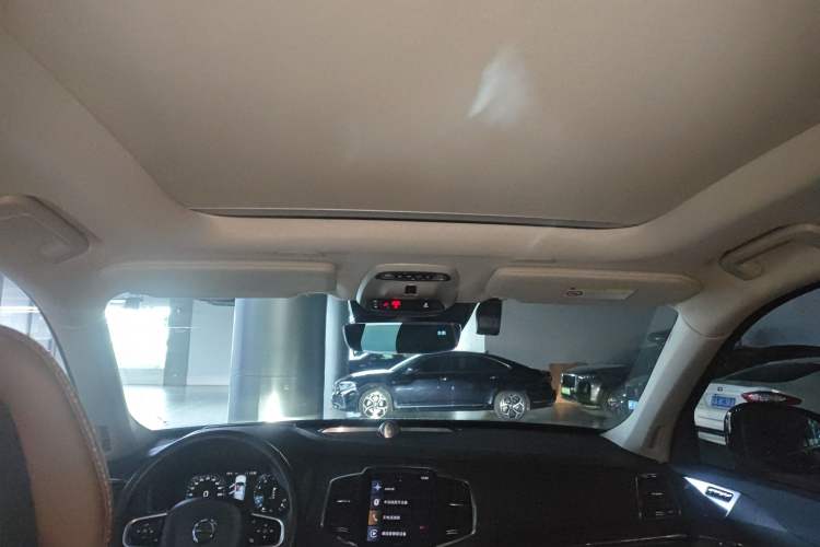 Used Volvo XC90 2020 Facelifted T6 Zhiya Luxury 7-Seater
