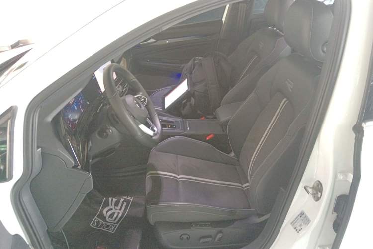 Used Volkswagen Golf 2021 280TSI DSG R-Line
