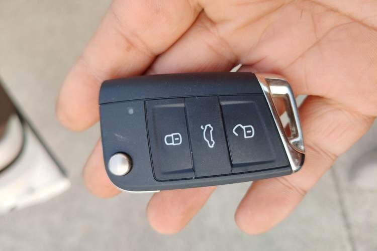 Used Volkswagen Tiguan L 2023 330TSI Automatic Two-Wheel Drive R-Line Enjoyment Edition