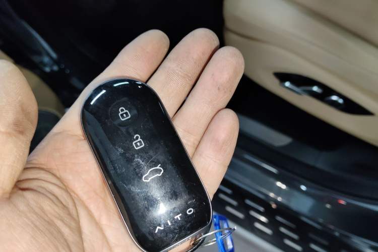 Used Hima AITO M7 2022 1.5T Four-Wheel Drive Luxury Edition
