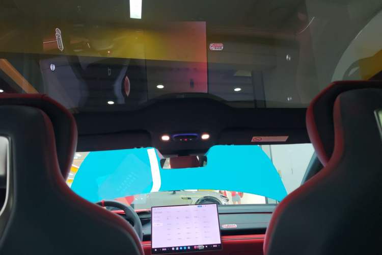 Used  SU7 2024 Rear-Drive Ultra-Long Range Advanced Pro-Level Intelligent Driving Version
