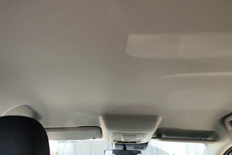 Used ORA Good Cat 2023 401 km Standard Range Comfort Version Lithium Iron Phosphate