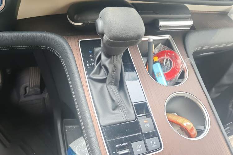 Used Toyota Sienna 2021 2.5L Hybrid Luxury Edition