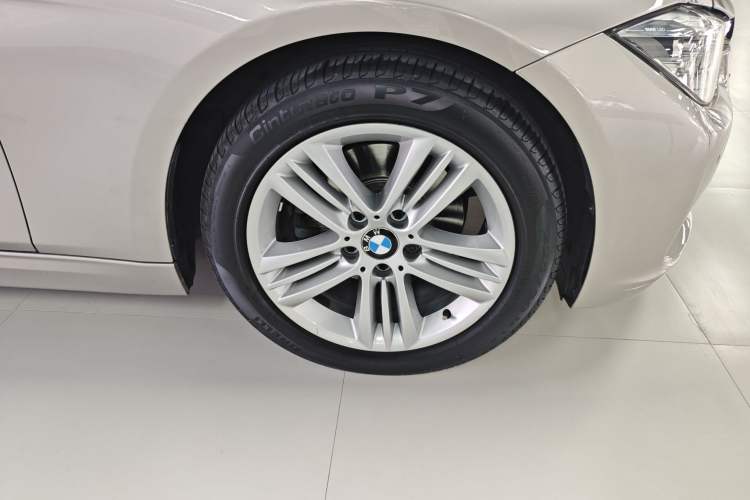 Used BMW 3 Series 2017 320Li Fashion Model
