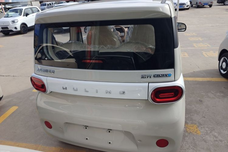 Used Wuling Hongguang MINIEV 2024 3rd Generation 215km Youth Edition