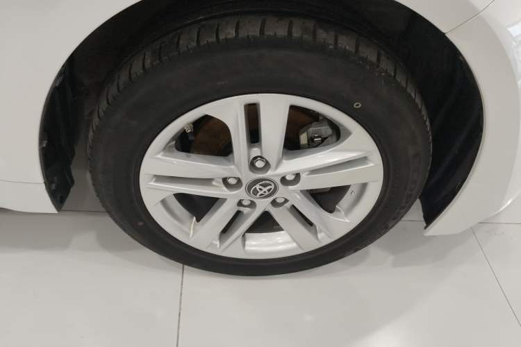 Used Toyota Levin 2021 185T CVT Luxury Edition
