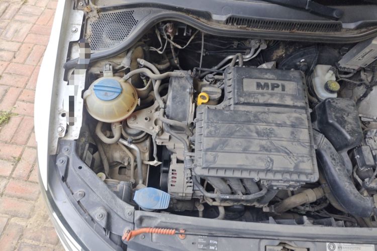 Used Volkswagen Polo 2014 1.4L Manual Comfort Edition
