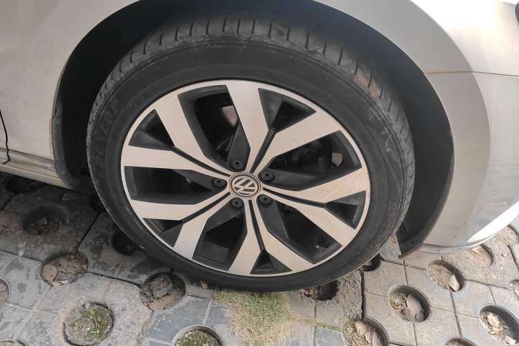 Used Volkswagen Magotan 2018 380TSI DSG Luxury Model
