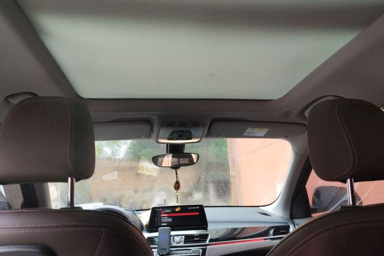 Used BMW X1 2020 sDrive25Li Leading Model
