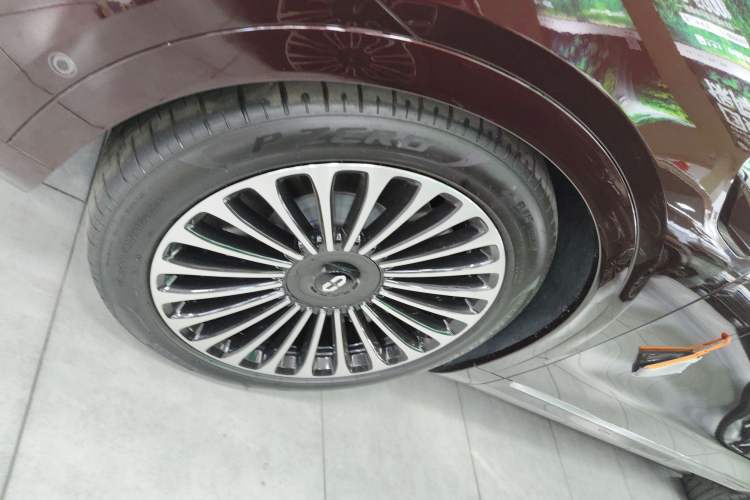 Used Hima AITO M9 2025 Extended-Range Ultra Version 52 kWh 5-Seater Edition