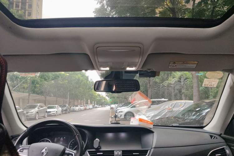 Used BORGWARD BX7 2016 28T Two-Wheel Drive Luxury Version 5 Seats
