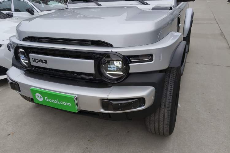 Used  V23 2025 401 Two-Wheel Drive Intelligent Driving Version