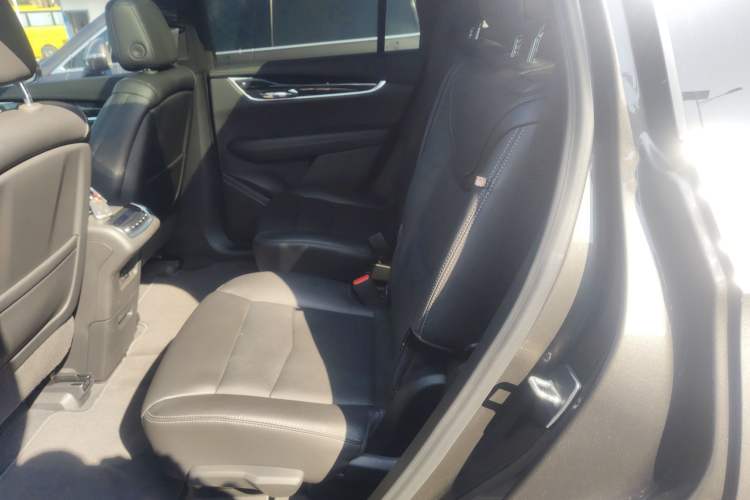 Used Cadillac XT6 2020 28T Six-Seater Four-Wheel-Drive Luxury Version
