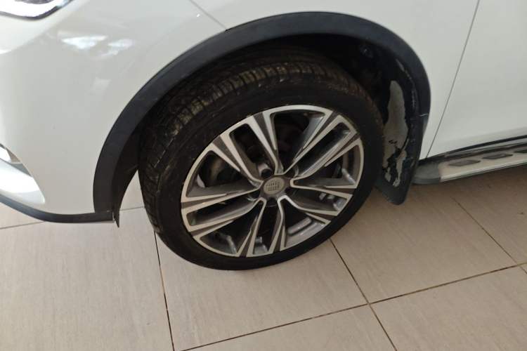 Used BYD Tang 2018 2.0T Automatic Smart Connect Prestige 7-Seater China V Standard
