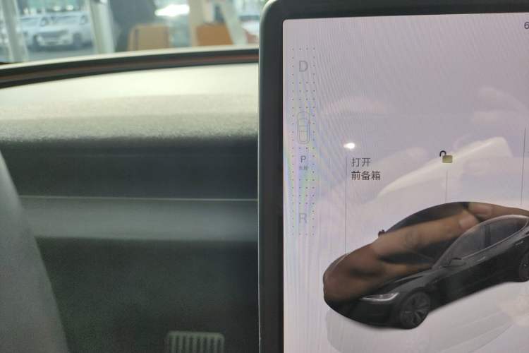 Used Tesla Model 3 2023 Long-Range All-Wheel-Drive Version
