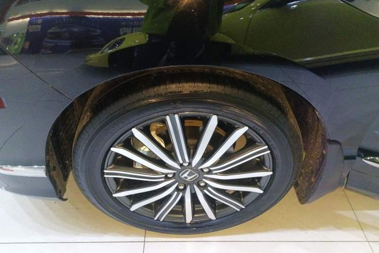 Used Honda Elysion 2022 2.0L eHEV Luxury First Edition