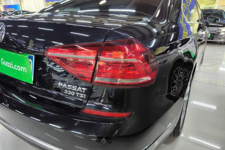 Used Volkswagen Passat 2017 330TSI DSG Luxury Edition