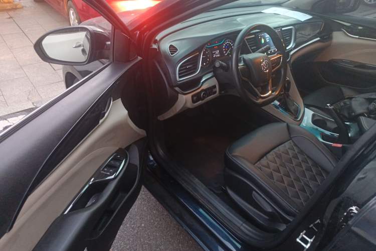 Used Buick GT 2017 15N Automatic Entry-Level Trim
