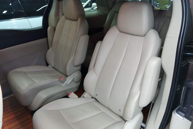 Used Buick GL8 2018 28T Luxury Model China VI Standard