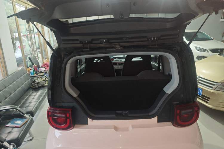 Used Chery QQ Ice Cream 2022 120km Conical Shape Lithium Iron Phosphate
