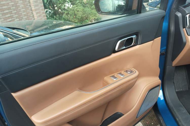 Used Li Auto ONE 2020 Extended-Range 6-Seater Version
