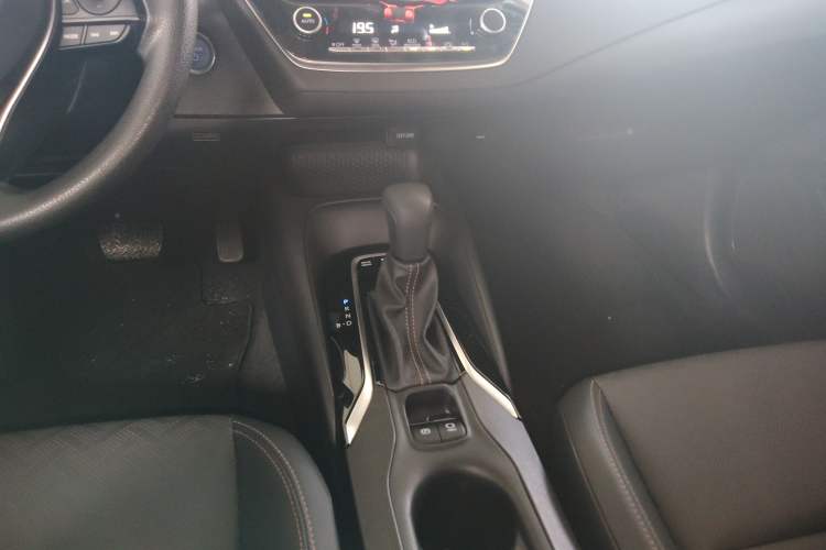 Used Toyota Levin 2023 Smart Electric Hybrid Dual-Engine 1.8L Sport Edition
