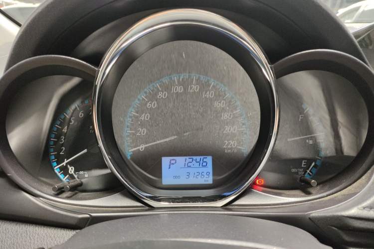 Used Toyota YARiS L 2019 1.5E CVT Dynamic Edition China VI compliant